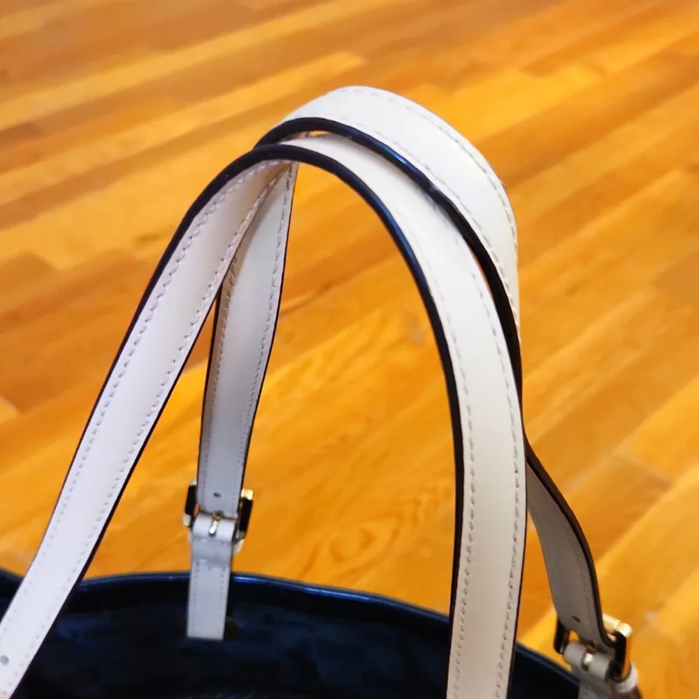 Michael Kors Jet Set Tote